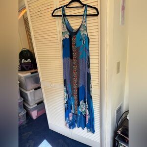 Johnny Was Size M Blue Floral Maxi Dress